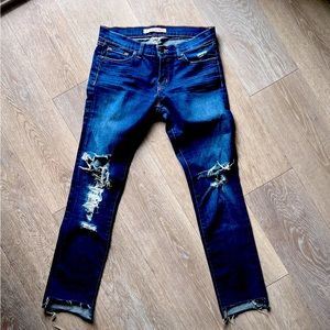 J Brand 811 Skinny Jeans Women’s Size 27 Distressed Raw Hem Dark Wash Denim